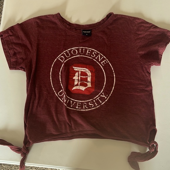 Duquesne University size medium size tie shirt - Picture 1 of 1